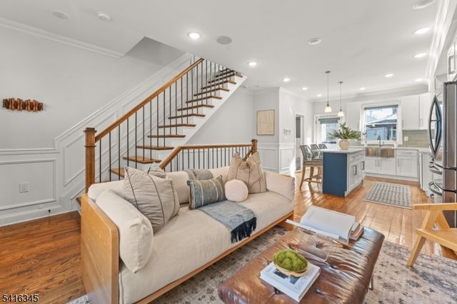 5 W 19Th St, Weehawken Twp., NJ 07086