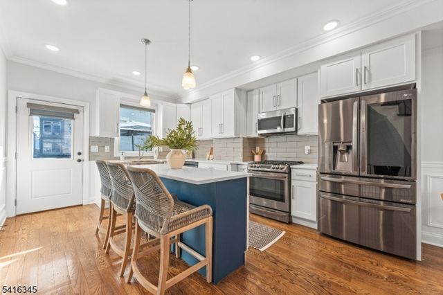 5 W 19Th St, Weehawken Twp., NJ 07086