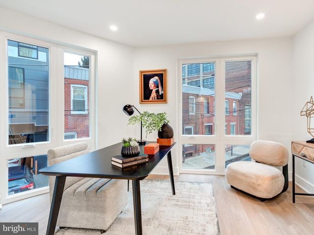 437 MEMPHIS ST, Philadelphia, PA 19125