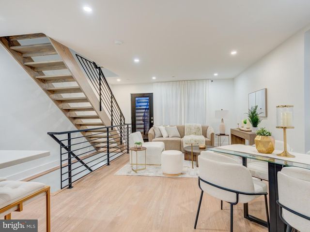 437 MEMPHIS ST, Philadelphia, PA 19125