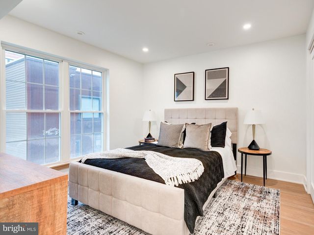 437 MEMPHIS ST, Philadelphia, PA 19125