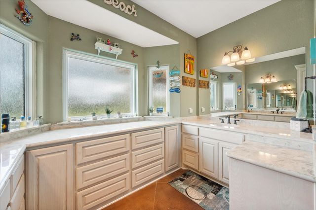 989 N Fm 55, Barry, TX 75102