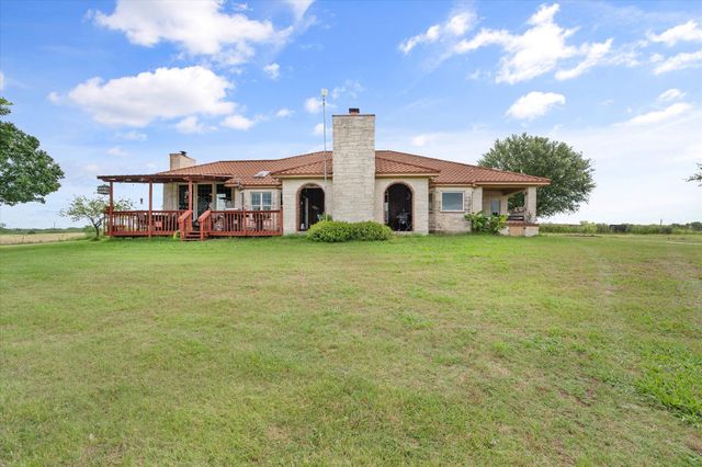 989 N Fm 55, Barry, TX 75102