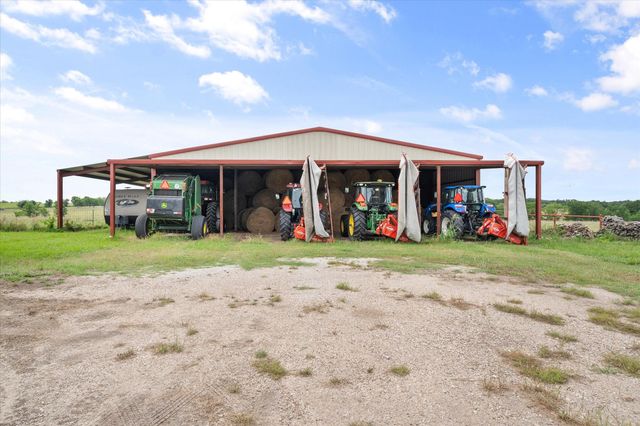 989 N Fm 55, Barry, TX 75102
