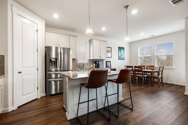 8204 Prairie Rye DR, Lago Vista, TX 78645
