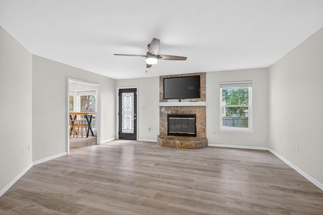 507 Matthew Street, Niceville, FL 32578