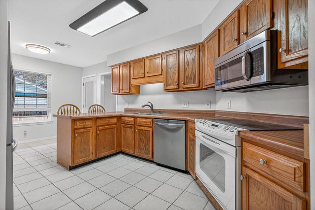 507 Matthew Street, Niceville, FL 32578