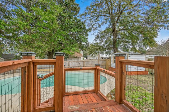 507 Matthew Street, Niceville, FL 32578