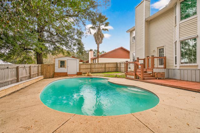 507 Matthew Street, Niceville, FL 32578