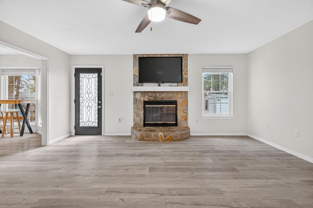 507 Matthew Street, Niceville, FL 32578