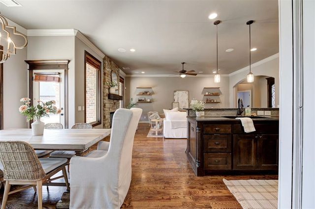 15304 Old Lake Lane, Edmond, OK 73013