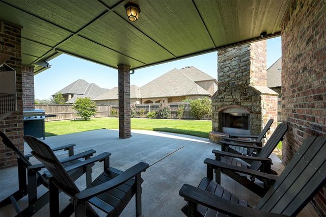 15304 Old Lake Lane, Edmond, OK 73013