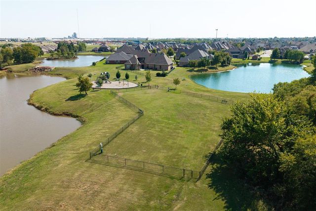 15304 Old Lake Lane, Edmond, OK 73013