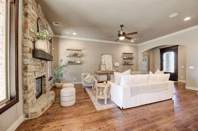 15304 Old Lake Lane, Edmond, OK 73013