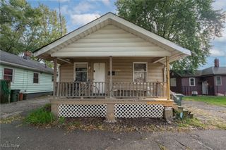 1206 Rucker Place NE, Canton, OH 44705