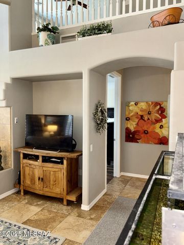 8552 N Moonfire Drive, Tucson, AZ 85743