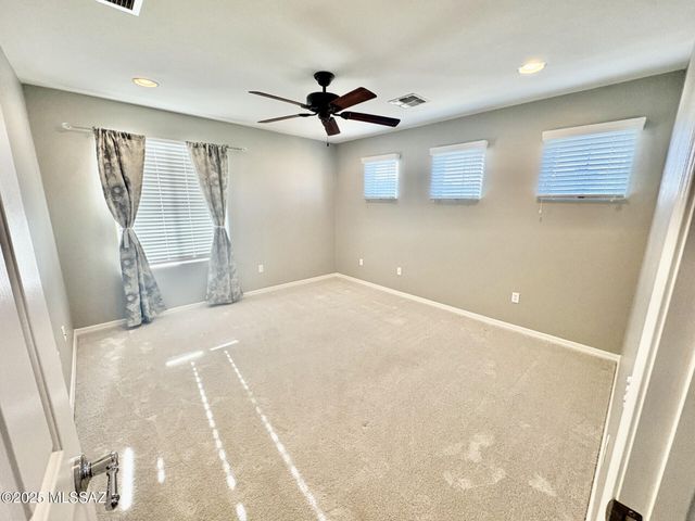 8552 N Moonfire Drive, Tucson, AZ 85743