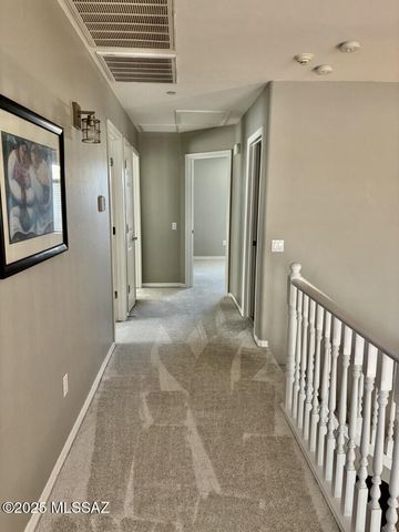 8552 N Moonfire Drive, Tucson, AZ 85743