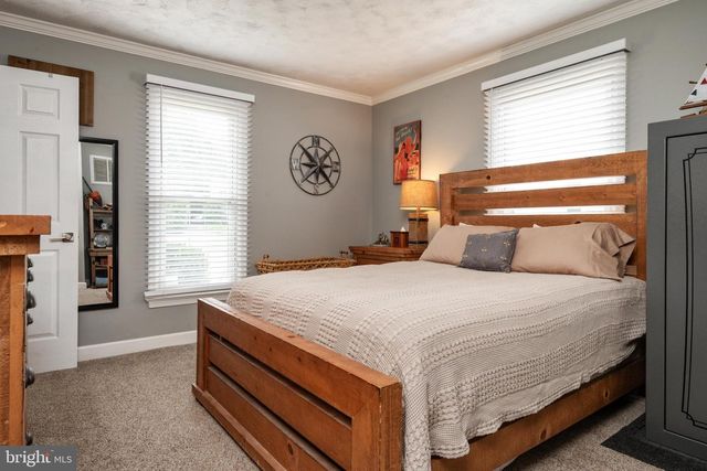 1033 HYDE PARK DR, Annapolis, MD 21403