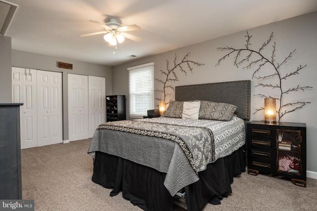 1033 HYDE PARK DR, Annapolis, MD 21403