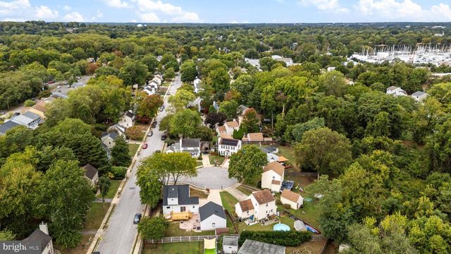 1033 HYDE PARK DR, Annapolis, MD 21403