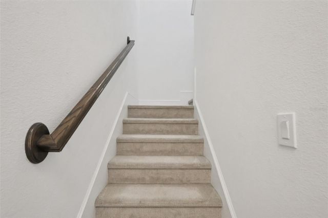 2326 GOLD DUST DRIVE, Minneola, FL 34715