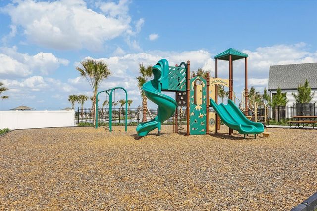 2326 GOLD DUST DRIVE, Minneola, FL 34715