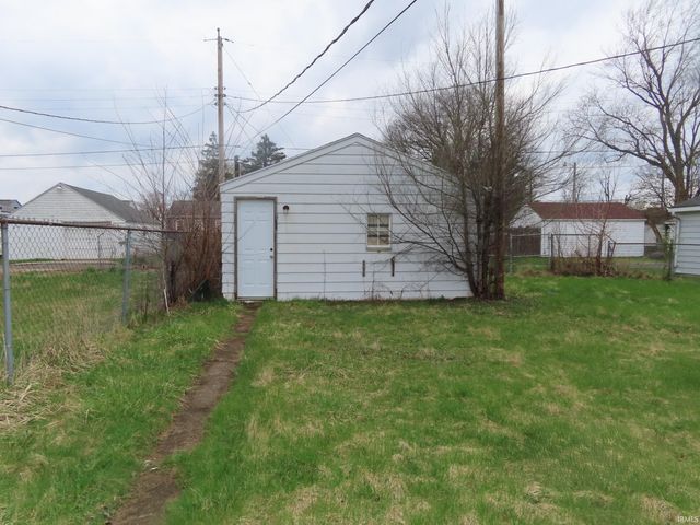 1321 Eclipse Place, South Bend, IN 46628