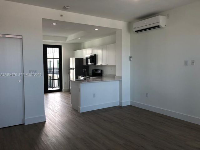 4100 SW 64th Avenue 405, Davie, FL 33314