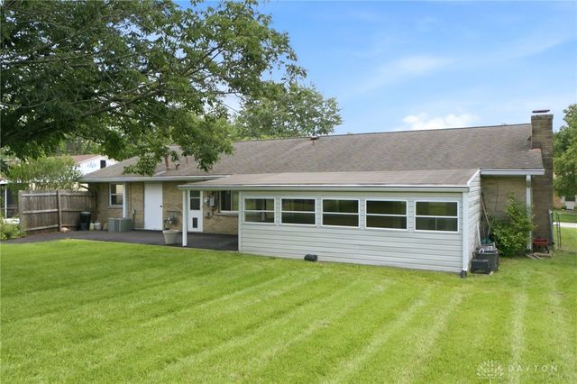 75 Gulfwood Court, Centerville, OH 45458