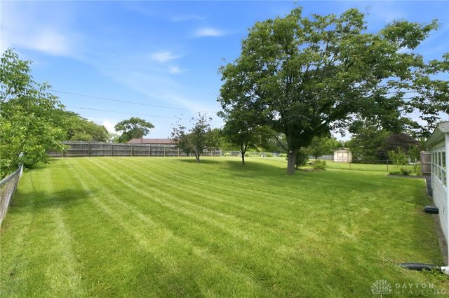 75 Gulfwood Court, Centerville, OH 45458