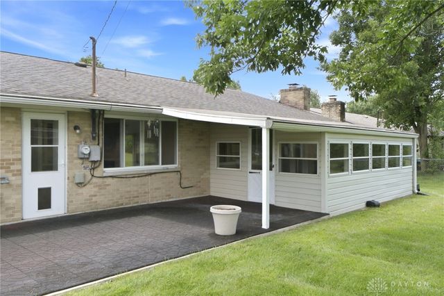 75 Gulfwood Court, Centerville, OH 45458