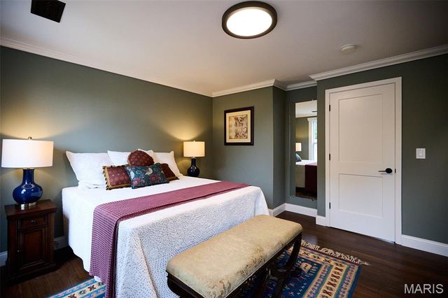 3258 Walter Avenue, St Louis, MO 63143