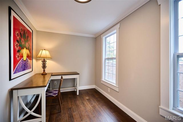 3258 Walter Avenue, St Louis, MO 63143