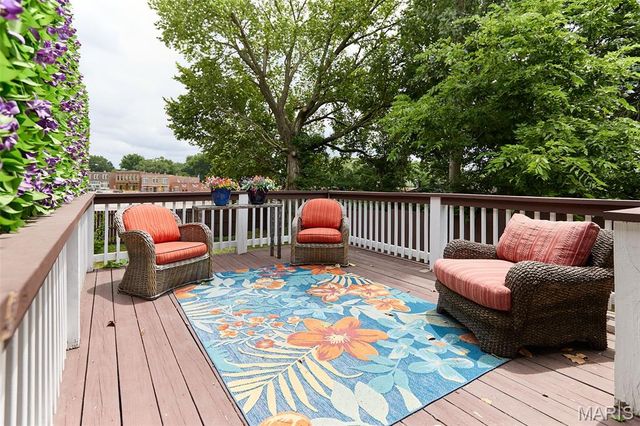 3258 Walter Avenue, St Louis, MO 63143