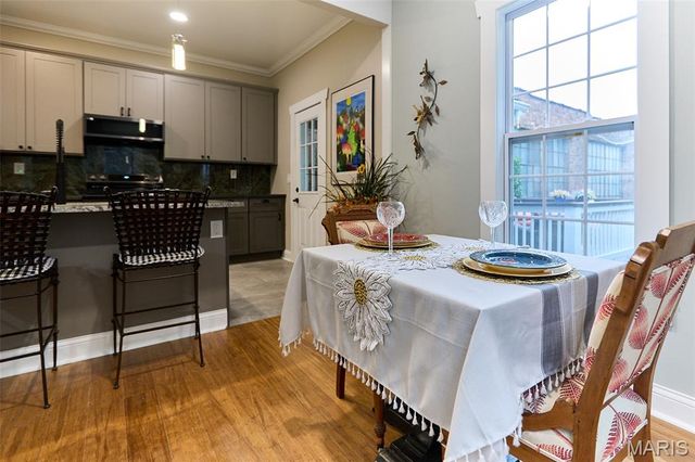 3258 Walter Avenue, St Louis, MO 63143