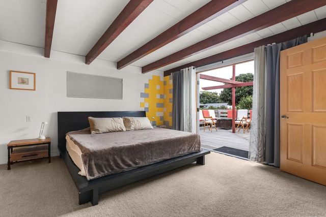 541 Tarento Dr, San Diego, CA 92106