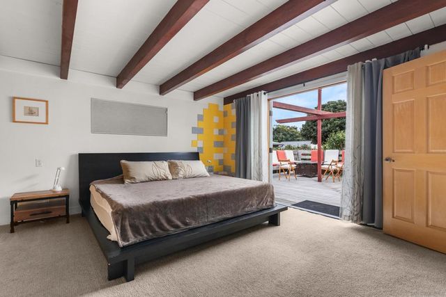 541 Tarento Dr, San Diego, CA 92106