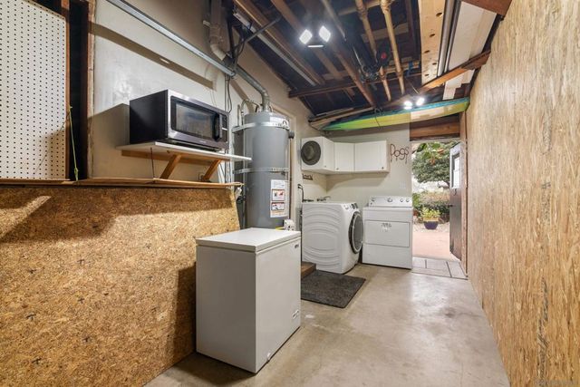 541 Tarento Dr, San Diego, CA 92106