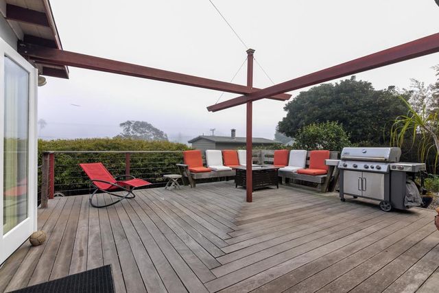 541 Tarento Dr, San Diego, CA 92106