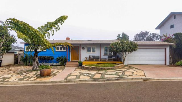 541 Tarento Dr, San Diego, CA 92106