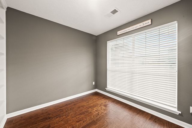 106 Bell Grove Dr, Columbia, TN 38401