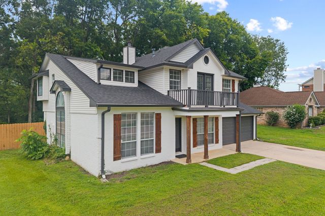 106 Bell Grove Dr, Columbia, TN 38401