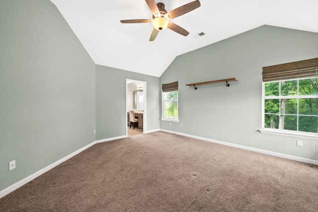 106 Bell Grove Dr, Columbia, TN 38401