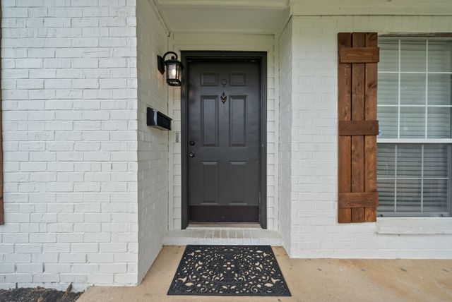 106 Bell Grove Dr, Columbia, TN 38401