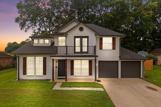 106 Bell Grove Dr, Columbia, TN 38401