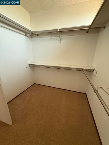 40 Carter Ct, El Sobrante, CA 94803