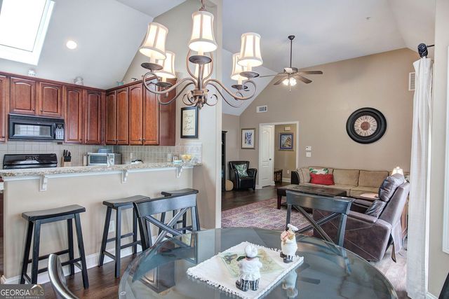 283 Villa Creek Parkway, Canton, GA 30114