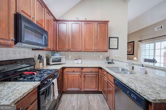 283 Villa Creek Parkway, Canton, GA 30114