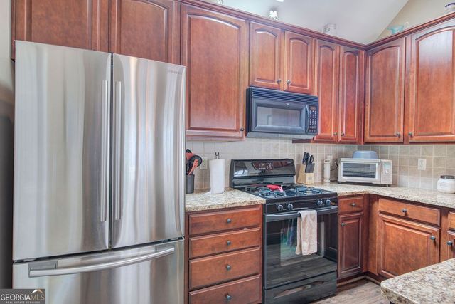 283 Villa Creek Parkway, Canton, GA 30114
